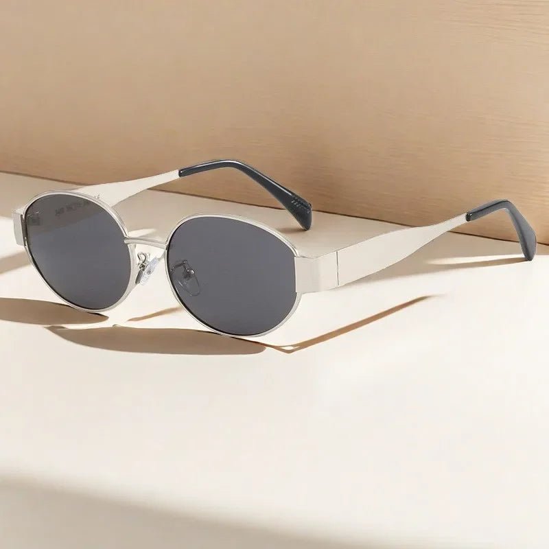 Chic Vintage Oval Sunglasses™ - Labubu Company